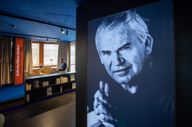 Ko je bio Milan Kundera: Svetski poznat pisac, zabranjen u svojoj zemlji