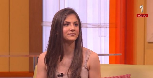 Ima samo 18 godina i više od 20 medalja! Da li možete da verujete da se Milena bavi BODIBILDINGOM? Evo kako izgleda njena priprema za takmičenje