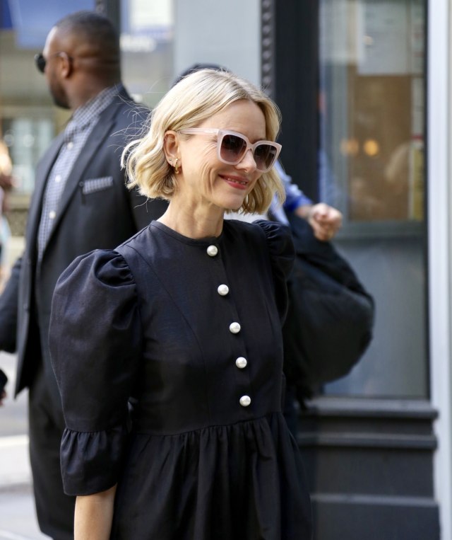 Naomi Vots je ušla u menopauzu sa 36 godina: „Osećala sam se kao da gubim kontrolu“