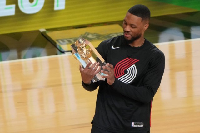 Majami nudi Portlandu Hiroa i nekoliko pikova za Lilarda