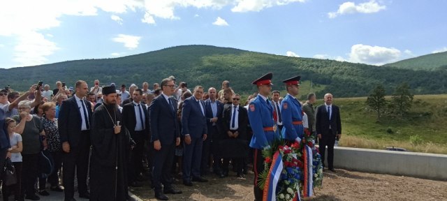 Vučić on Petrovačka cesta: 