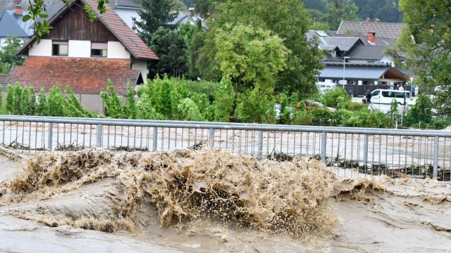 Utter chaos in Slovenia: Houses flooded, torrents raging - there are dead PHOTO/VIDEO - Vimarsana News