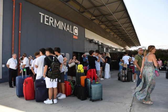Aerodrom u Kataniji ponovo otvoren