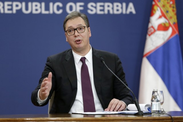 Vučić: U Crnoj Gori žele da nas ućutkaju