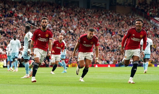 Uzbudljivo na Ostrvu: Junajted preokrenuo, Arsenalu bod sa Fulamom VIDEO