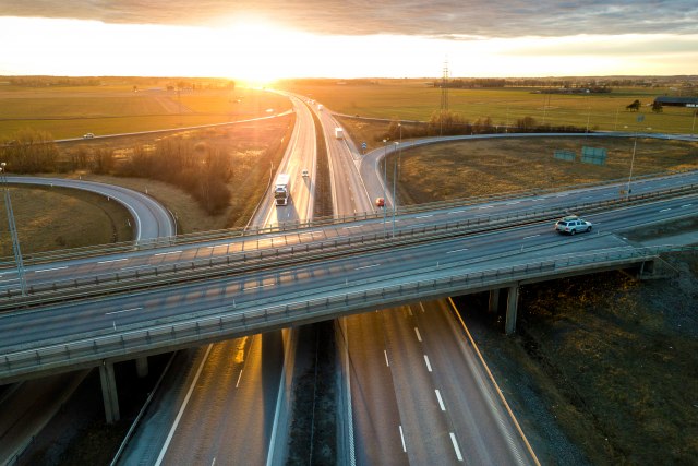 Vlada usvojila predlog rebalansa budžeta: Izdvojen novac za obilaznicu oko Kragujevca