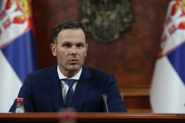 Mali: Imaæemo najveæe poveæanje minimalne zarade u Srbiji ikada VIDEO