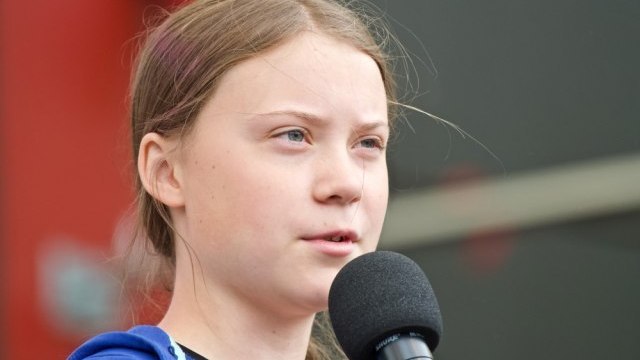Vucic to be praised: Indictment for world "icon" Greta Thunberg for blocking traffic - Vimarsana News