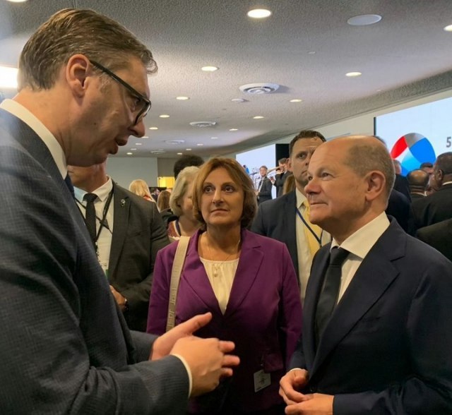 Vučić: I invited Scholz PHOTO