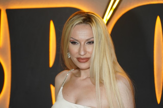 Rada Manojlović otkrila ISTINU o VELIKOM BAKŠIŠU: Evo gde završe sve te PARE!