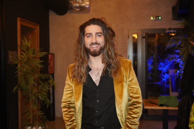 „Ovaj čovek je vanzemaljac“: Princ od Vranje probao SLADOLED OD ŠLJIVOVICE, AJVARA I ČAJA, pa otkrio koja mu je najveća životna želja (VIDEO)