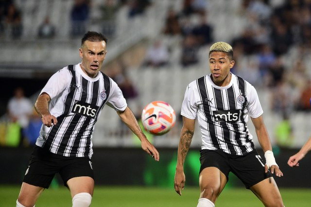 Èuvajte karte za "veèiti" derbi