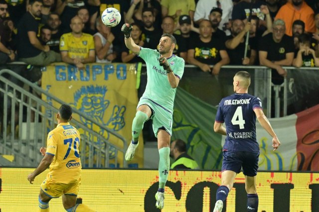 Milenkoviæeva Fiorentina ostala bez èitavog plena protiv "kanarinaca"