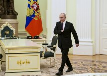 Tanjug/Vladimir Astapkovich, Sputnik, Kremlin Pool Photo via AP