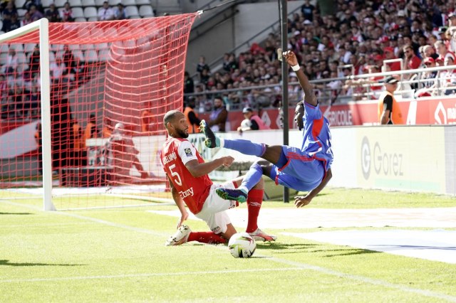 Novi poraz Liona zakucanog za dno