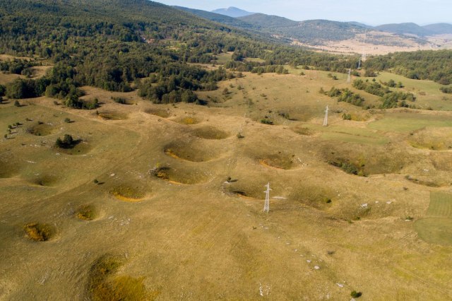 Neviđeni prirodni fenomen: Nalazi se u komšiluku, a od prizora zastaje ...