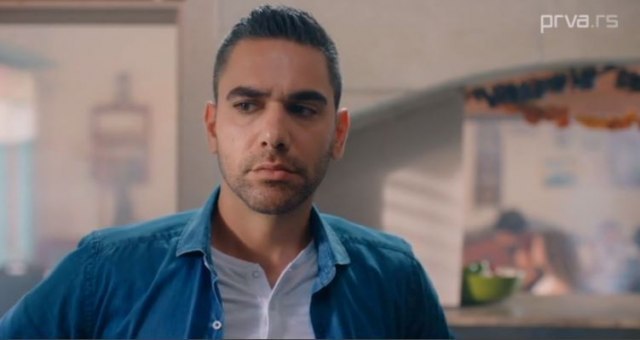 OVA SLAVNA GLUMICA je žena Firata iz serije 