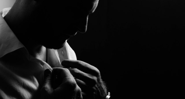 Ovo je savet profesionalnog ŽIGOLA za UDOVOLJAVANJE ŽENAMA: „Volim svoj posao, a moja žena kaže da pomažem TUĐIM BRAKOVIMA DA OPSTANU“