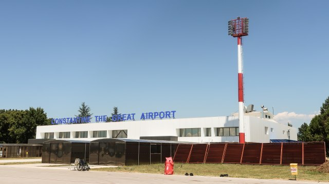 Promenjeno radno vreme na aerodromima u Srbiji