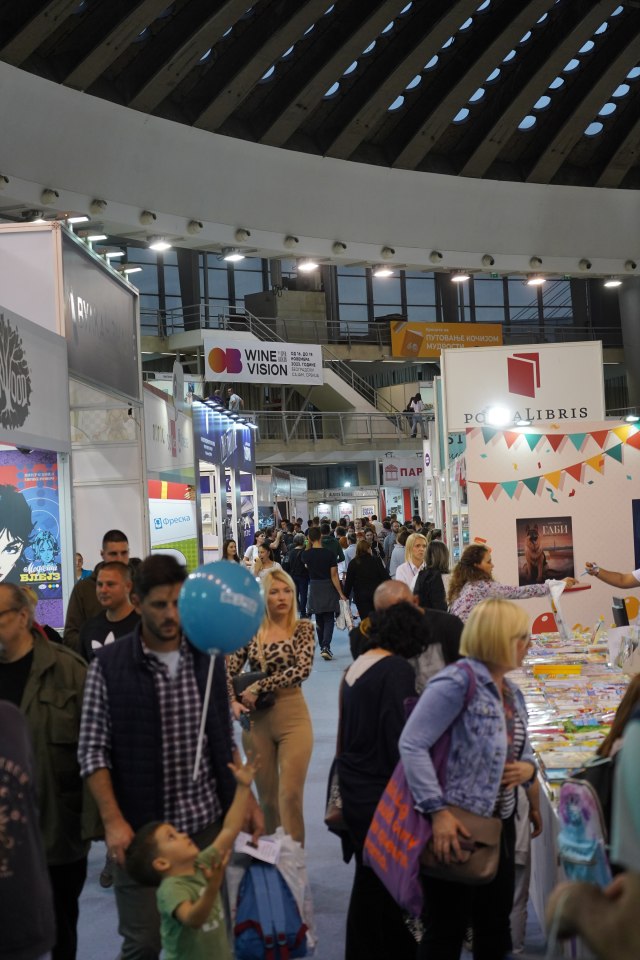 Otvoren Školski dan na Sajmu knjiga u Beogradu