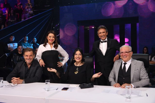 Nikad nije kasno - Nedelja, 29. oktobar - Bilo je veselo, sve dok snimanje nije PREKINUTO - obezbeđenje odmah ušlo u studio (VIDEO)