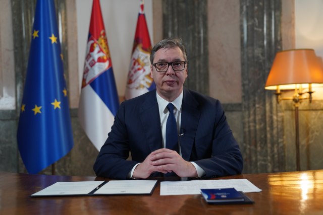 Vučić raspisao parlamentarne izbore FOTO/VIDEO