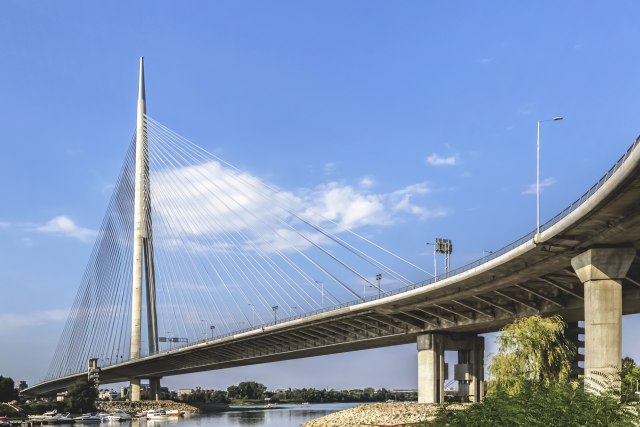 Korak bliže mostu za pešake i bicikliste izmeðu Novog Beograda i Ade