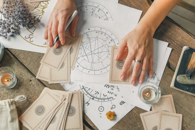 Veruje se da je ovaj horoskop NAJTAČNIJI NA SVETU: Vrlo je detaljan, a evo šta govori o vašem znaku...