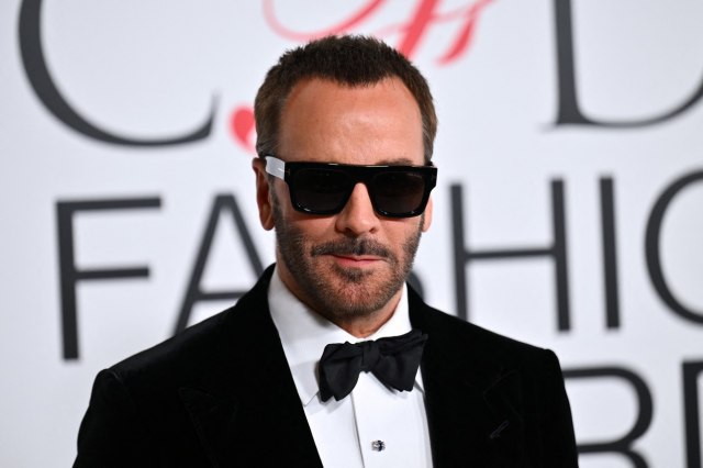 Slavni kreator šokirao svet: "Bio sam intiman sa poznatim piscem u taksiju"