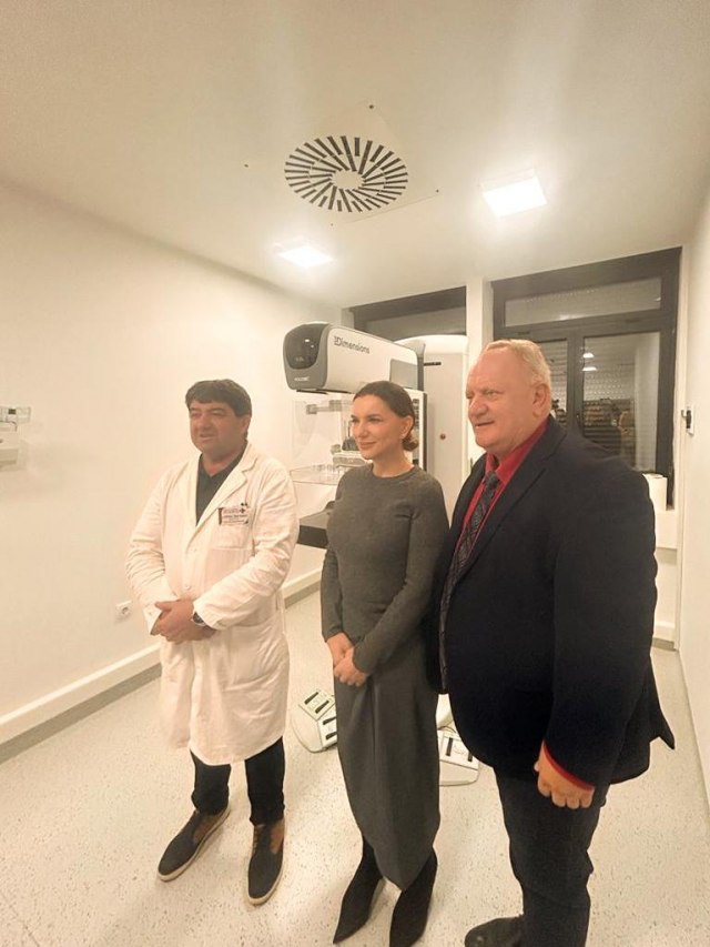 Radojević Škodrić: Počeo sa radom digitalni mamograf u Leskovcu, pregledane prve Leskovčanke
