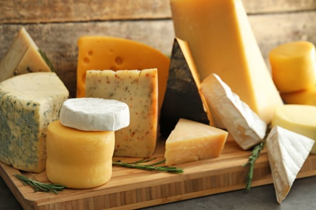 Najbolji sir na svetu napravljen je u Norveškoj