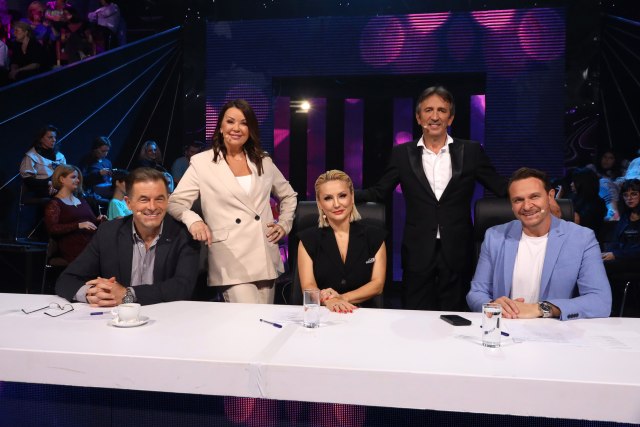 Nikad nije kasno - Nedelja, 26. novembar - U STUDIJU NEVERICA: Takmičarka DOBILA BAKŠIŠ zbog ove Gocine pesme: 