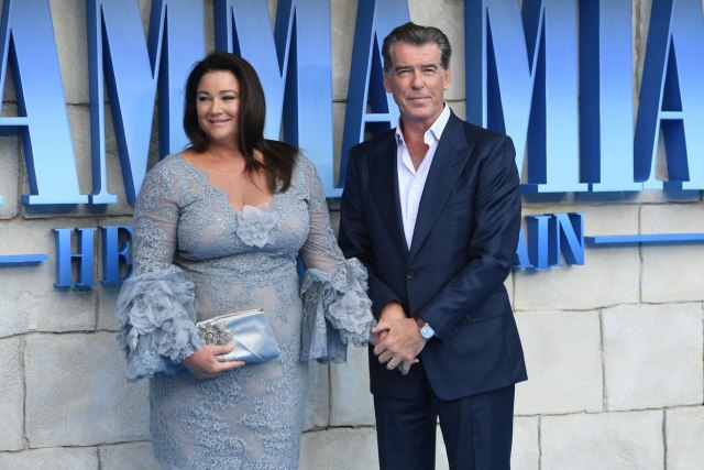 Supruga Pirsa Brosnana u inat hejterima smršala 45 kilograma; 