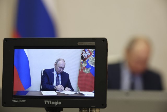 Anger of the Russians is growing, while Putin has just issued an order