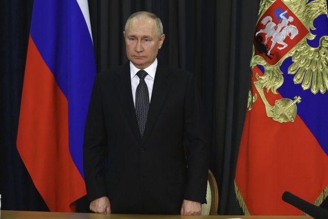 Tanjug/Mikhail Klimentyev, Sputnik, Kremlin Pool Photo via AP