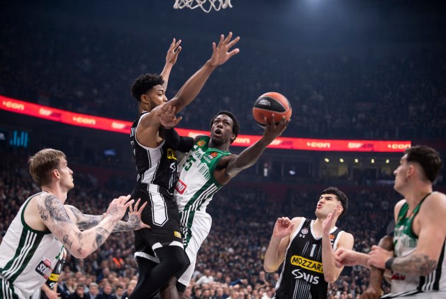 Pobeda Partizana u meèu sezone Ledeja – heroj povratnik Panter! "Ne možemo da dovedemo 12 Džordana"