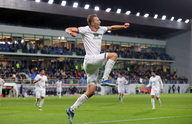 TSC zaslužio bod – Souèek u završnici meèa spasao Vest Hem VIDEO