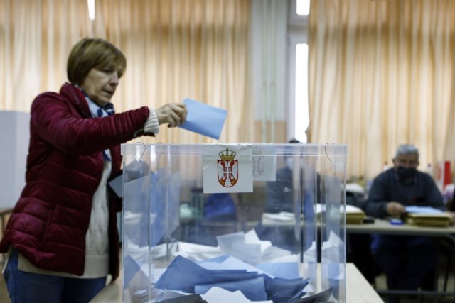 Proglašeno 18 izbornih lista, RIK sutra utvrđuje zbirnu