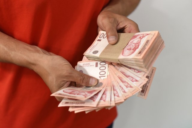 Mali najavio: Stiže 10.000 dinara za jednu grupu građana