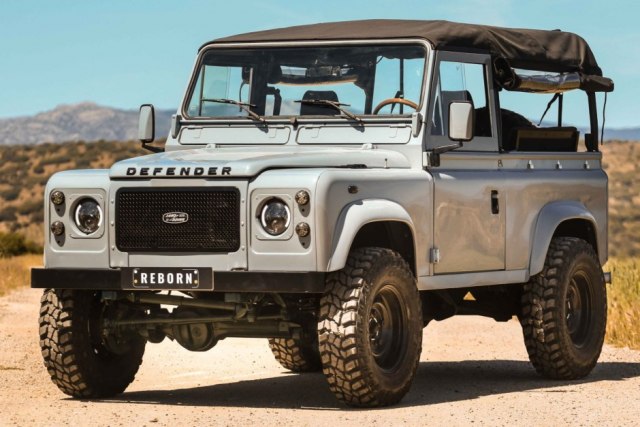 Može za safari, može i za plažu: Legendarni Defender 90 (300Tdi) FOTO
