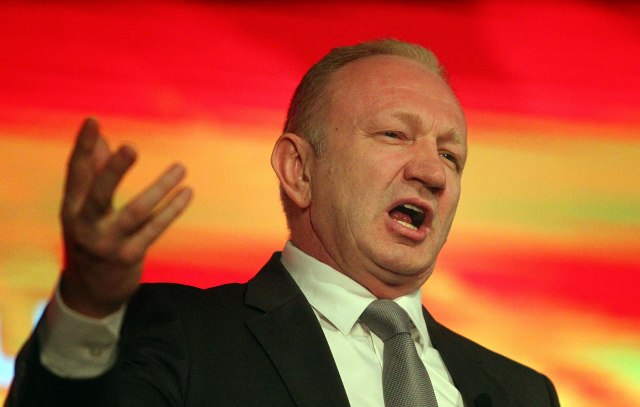 Ðilas uzvratio Tadiæu: Žao mi je da gledam kako je od onakvog èoveka doveo sebe na nivo stranke od 1% glasova