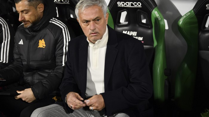 Mourinho “punisce” gli italiani – rifiutandosi di parlare italiano