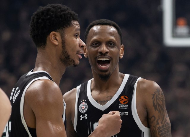 Naneli: Hteo sam da fauliram Džejmsa