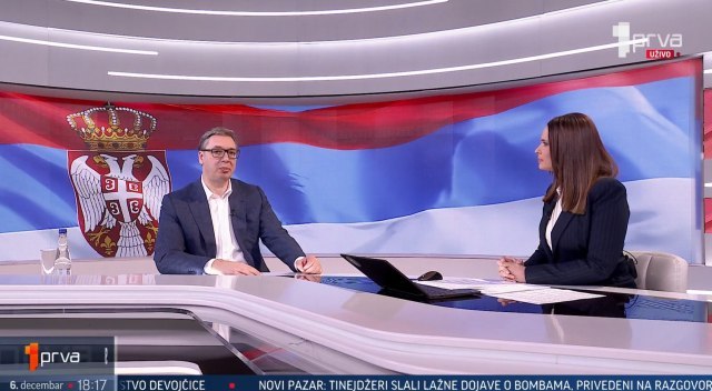 Vučić: 