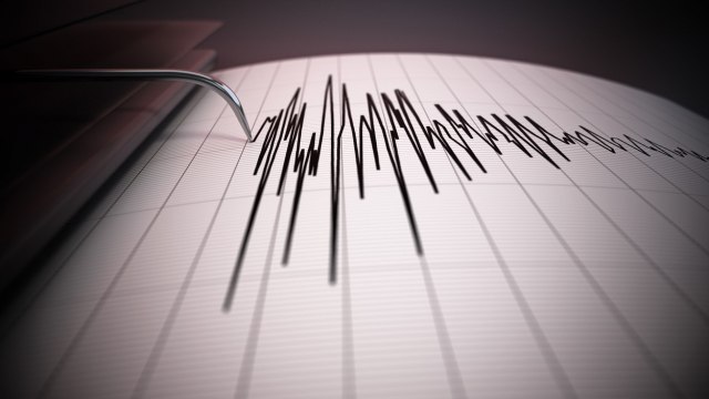 Two earthquakes in Serbia, one very strong