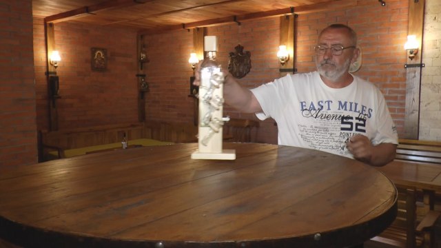 Mora da odleži najmanje tri godine: Borko otkriva tajnu rakije koja je među najboljim na svetu