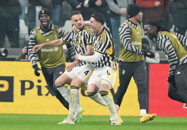 Vlahoviæ i Kostiæ srušili šampiona – Juventus na èelu Serije A VIDEO
