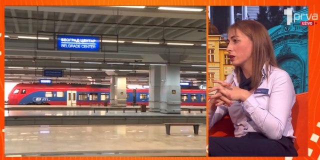 Ona je naša ŽENA MAŠINOVOĐA: Jelena (34) otkriva kako je pobedila STRAH OD VOŽNJE POD ZEMLJOM i kako se bori sa KVAROVIMA U VOZU