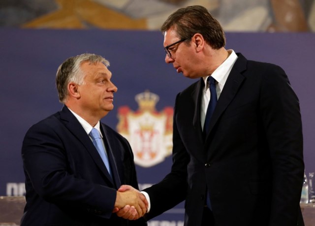 Orban pisao Vučiću: Samo napred