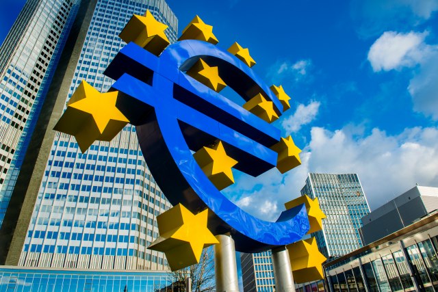 Trgovinski suficit Evrozone u oktobru 11,1 milijarda evra